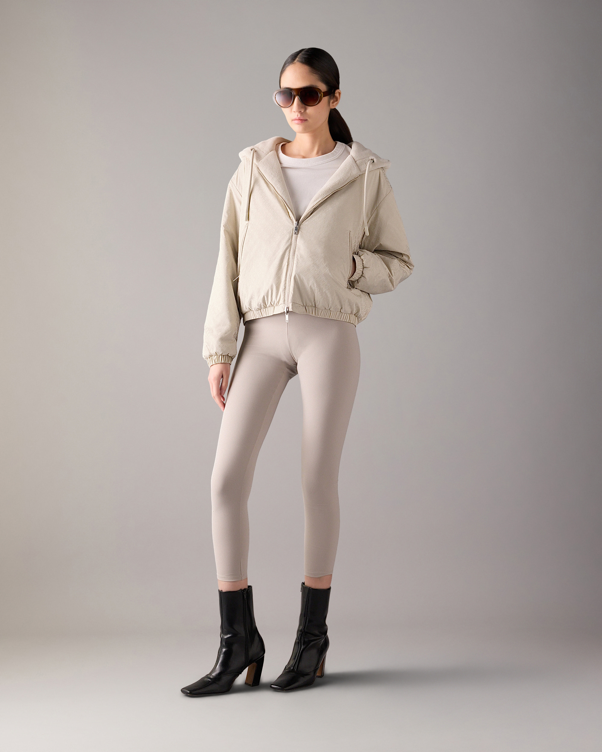 Moose Knuckles - M34LS652H - Eaton Reversible Monogram Bunny - WOMENS -  - Detail3