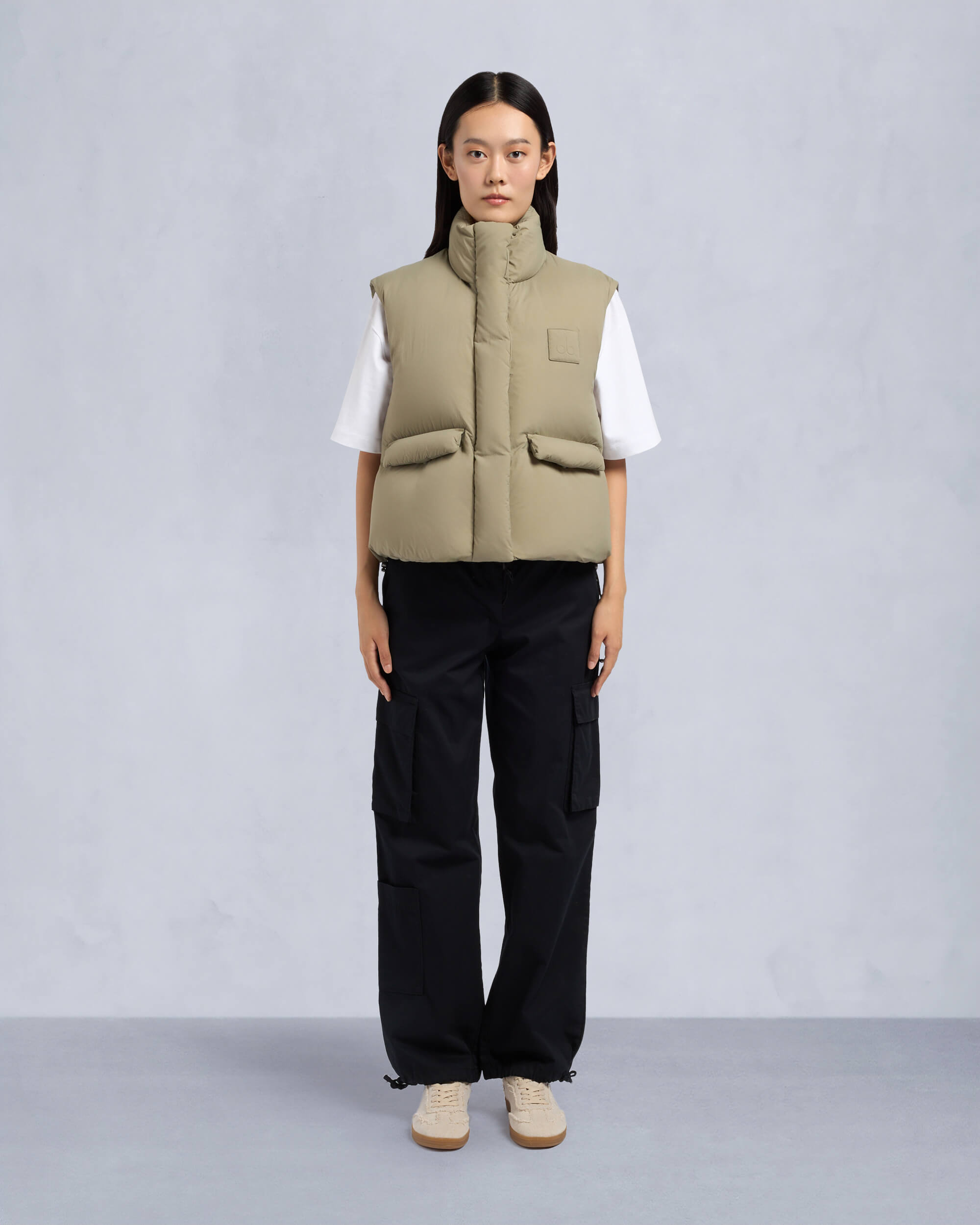 【希少　美品】H BEAUTY&YOUTH NYLON DOWN VEST Long vest with hood, Black - Sisley