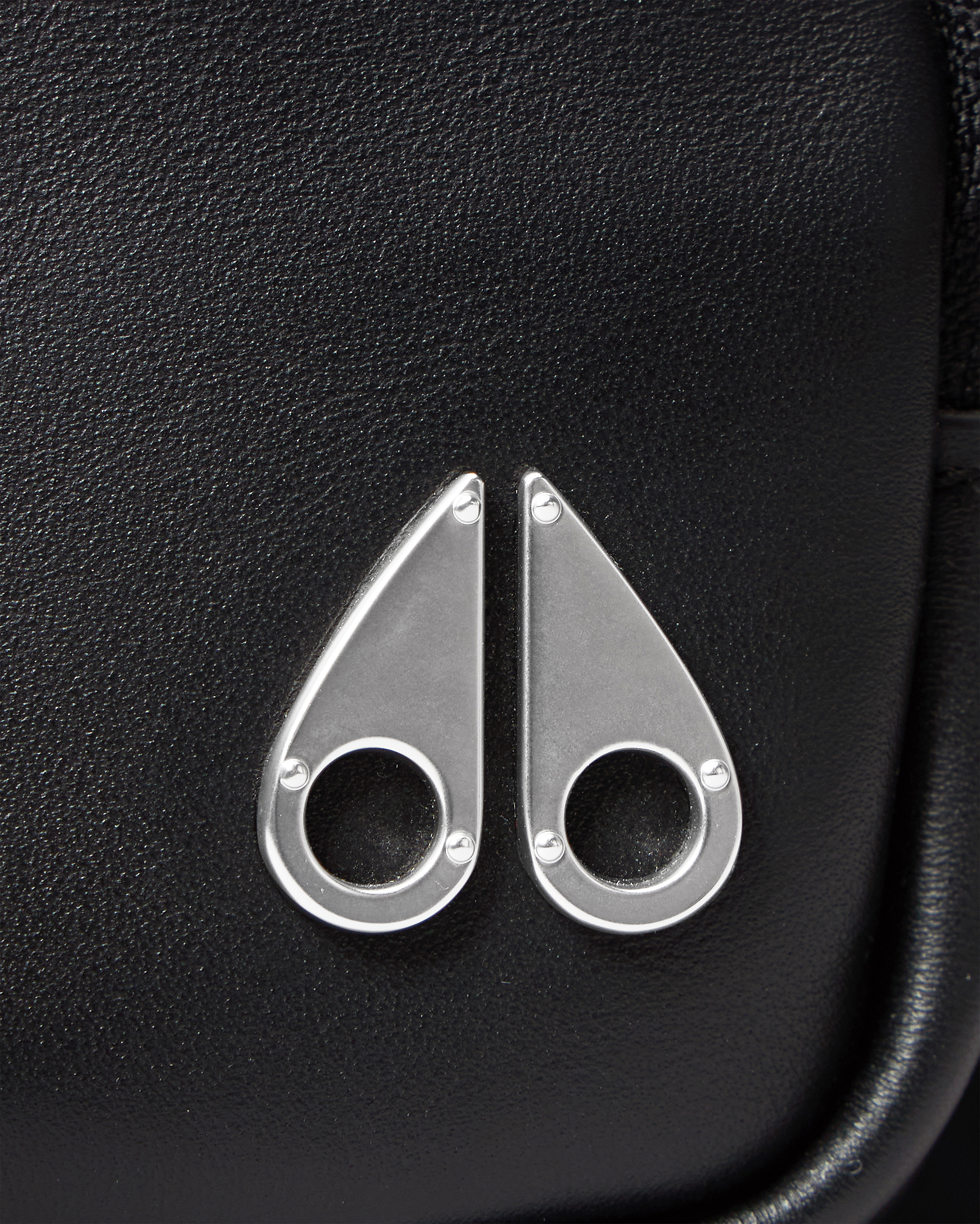 Moose Knuckles - M34MA522 - Logo Waist Bag - ACCESSORIES - Black - Detail1