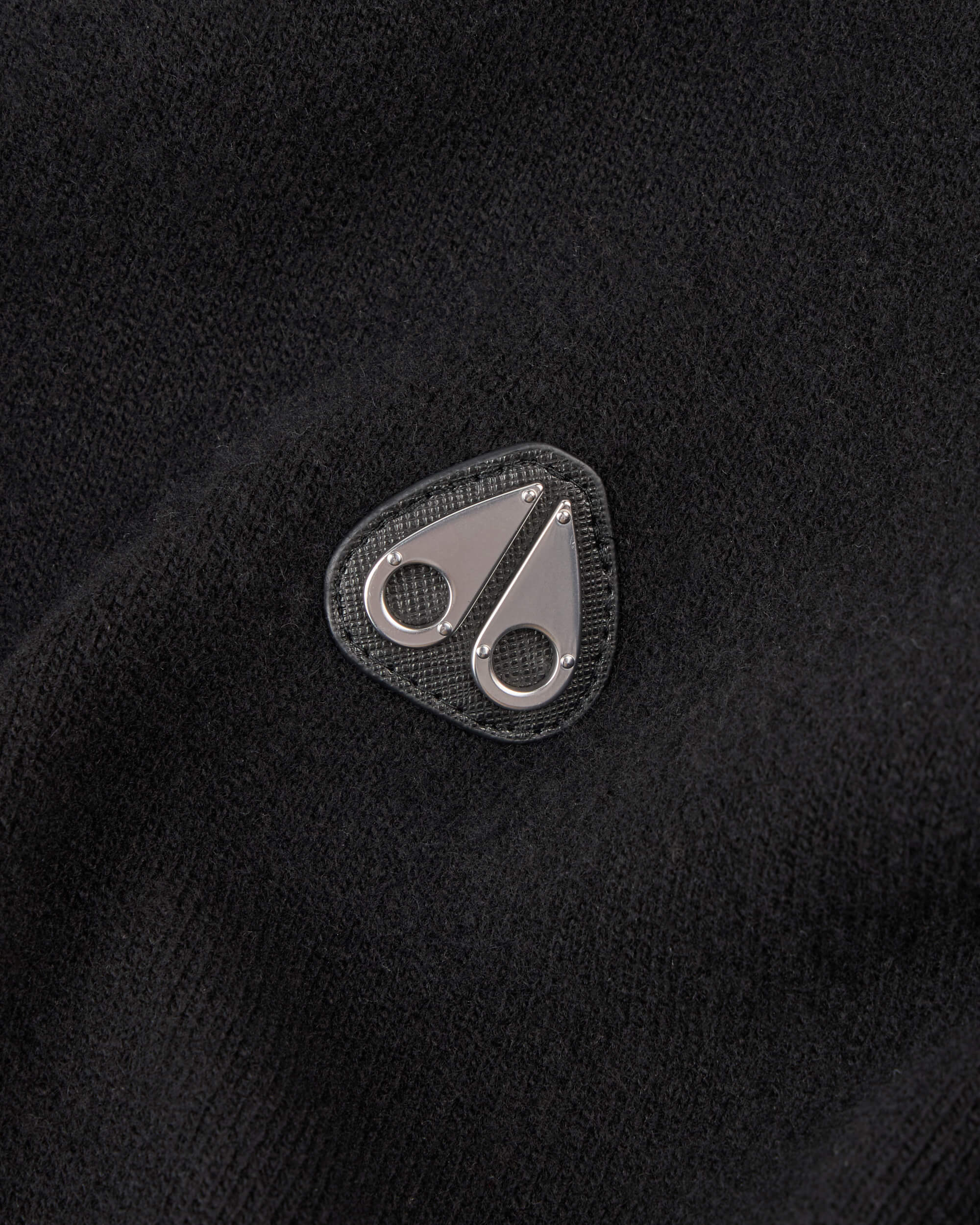 Moose Knuckles Mens Jog Falls Cashmere-Merino Sweater  Black M34MK672 Detail1