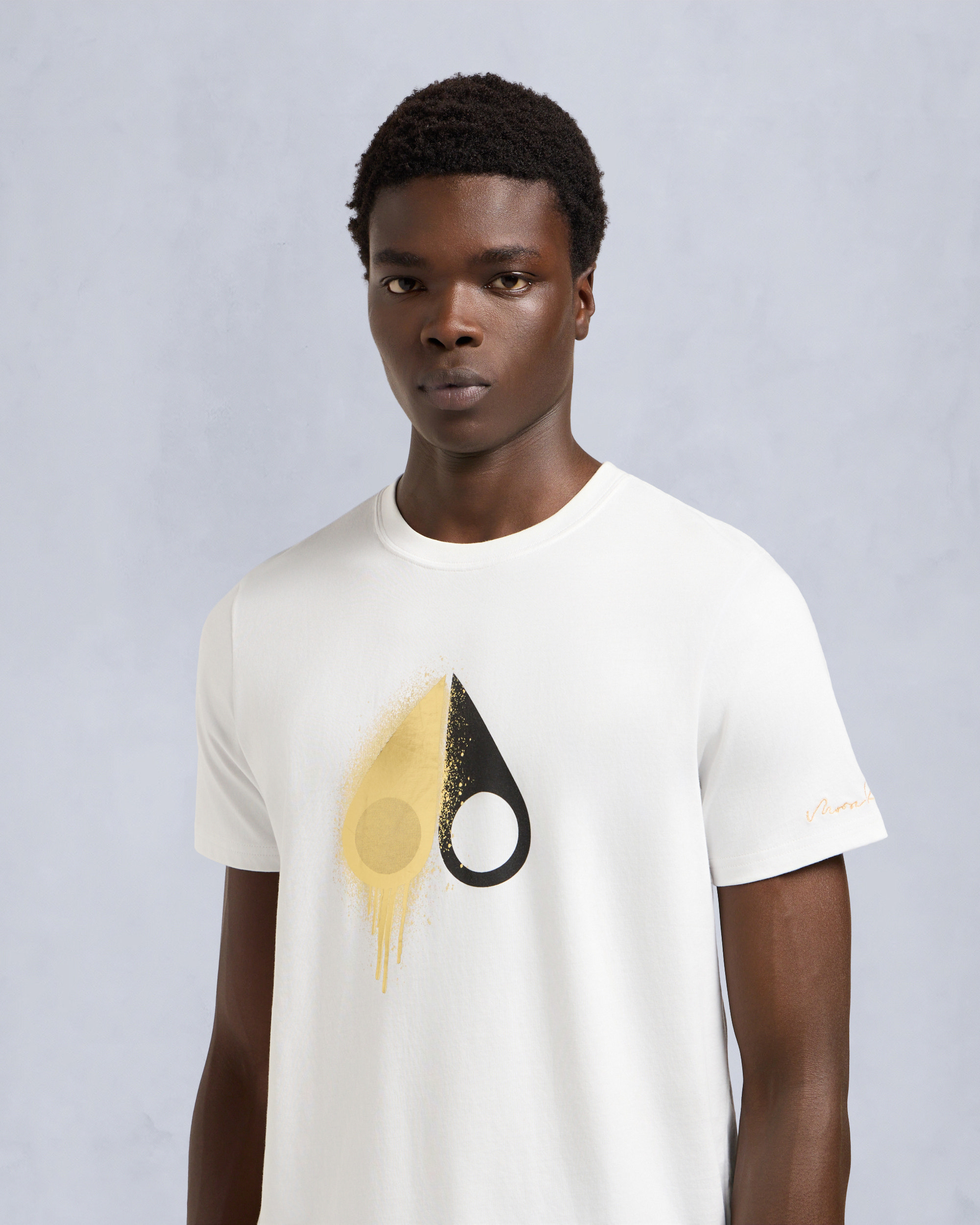 Moose Knuckles - M34MT705G - Gold Series Augustine Tee - MENS -  - Detail6