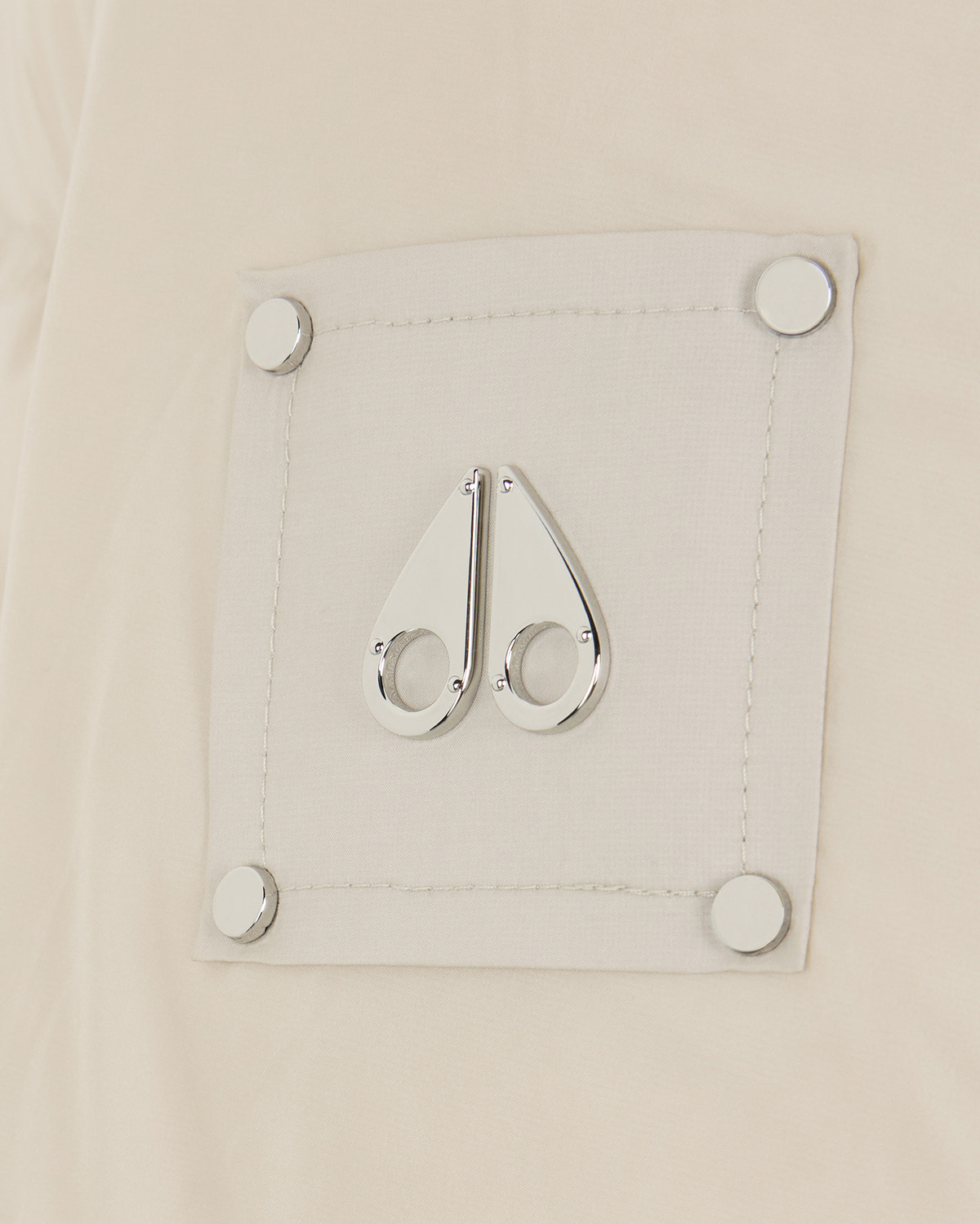 Moose Knuckles - M35LJ130 - Akai Cropped Puffer - WOMENS -  - Detail1