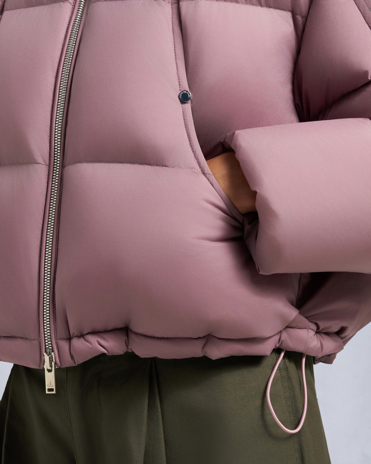 Moose Knuckles - M35LJ130 - Akai Cropped Puffer - WOMENS -  - Detail3