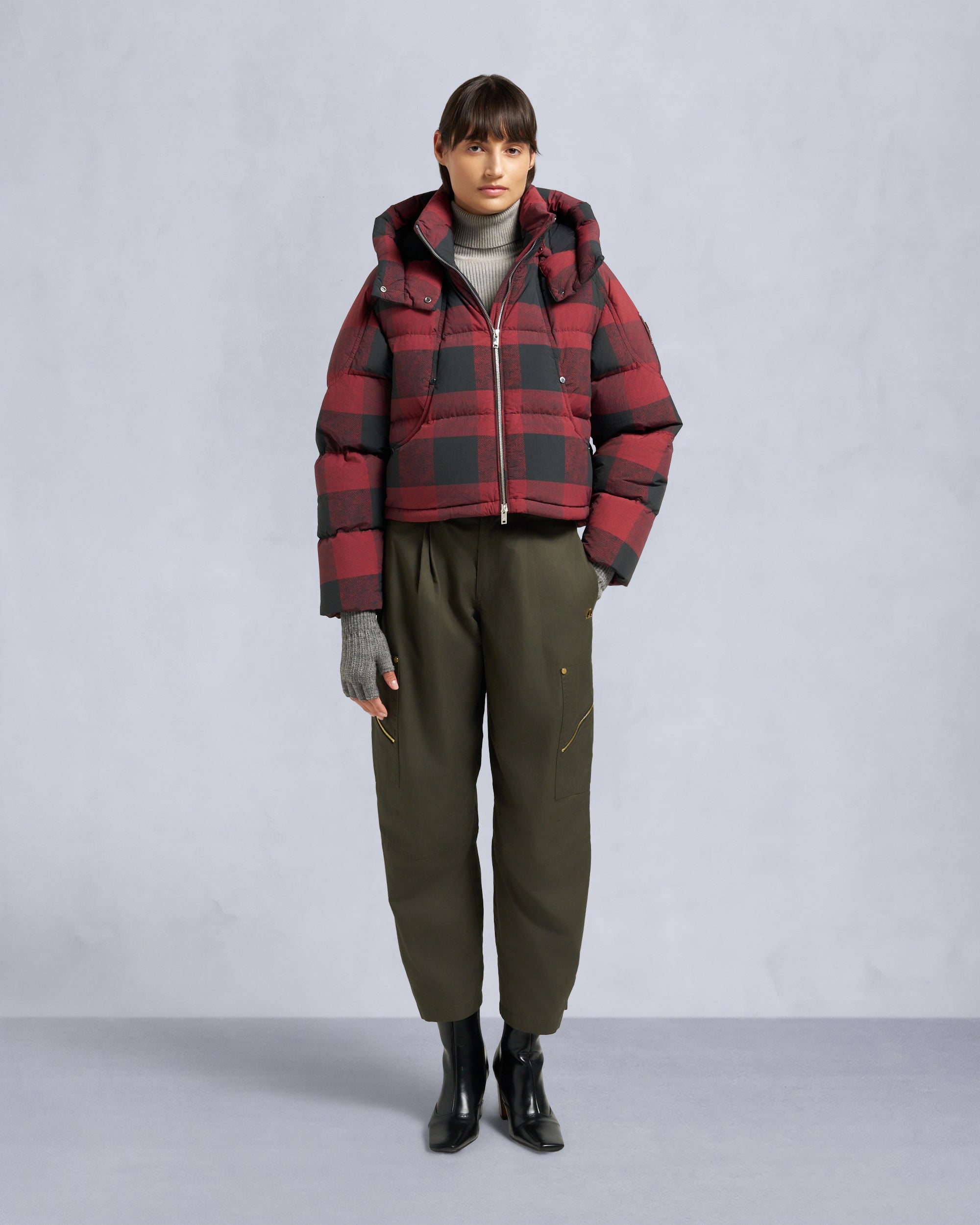 Akai Cropped Puffer | Women | Moose Knuckles