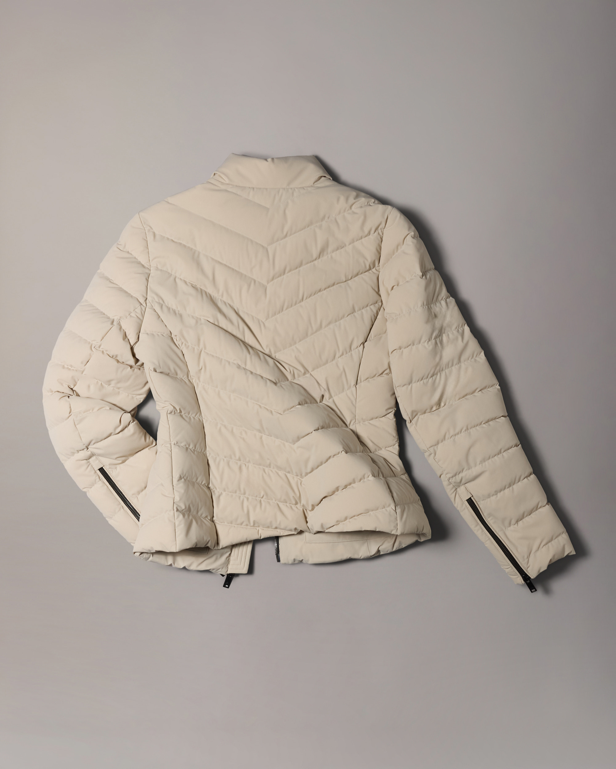 Moose Knuckles - M35LJ168 - Elora Down Jacket - WOMENS -  - Detail10