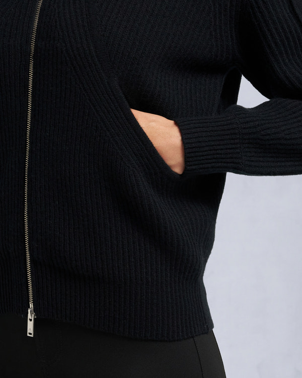 Moose Knuckles - M35LK650 - Corina Full-Zip Sweater - WOMENS -  - Detail3