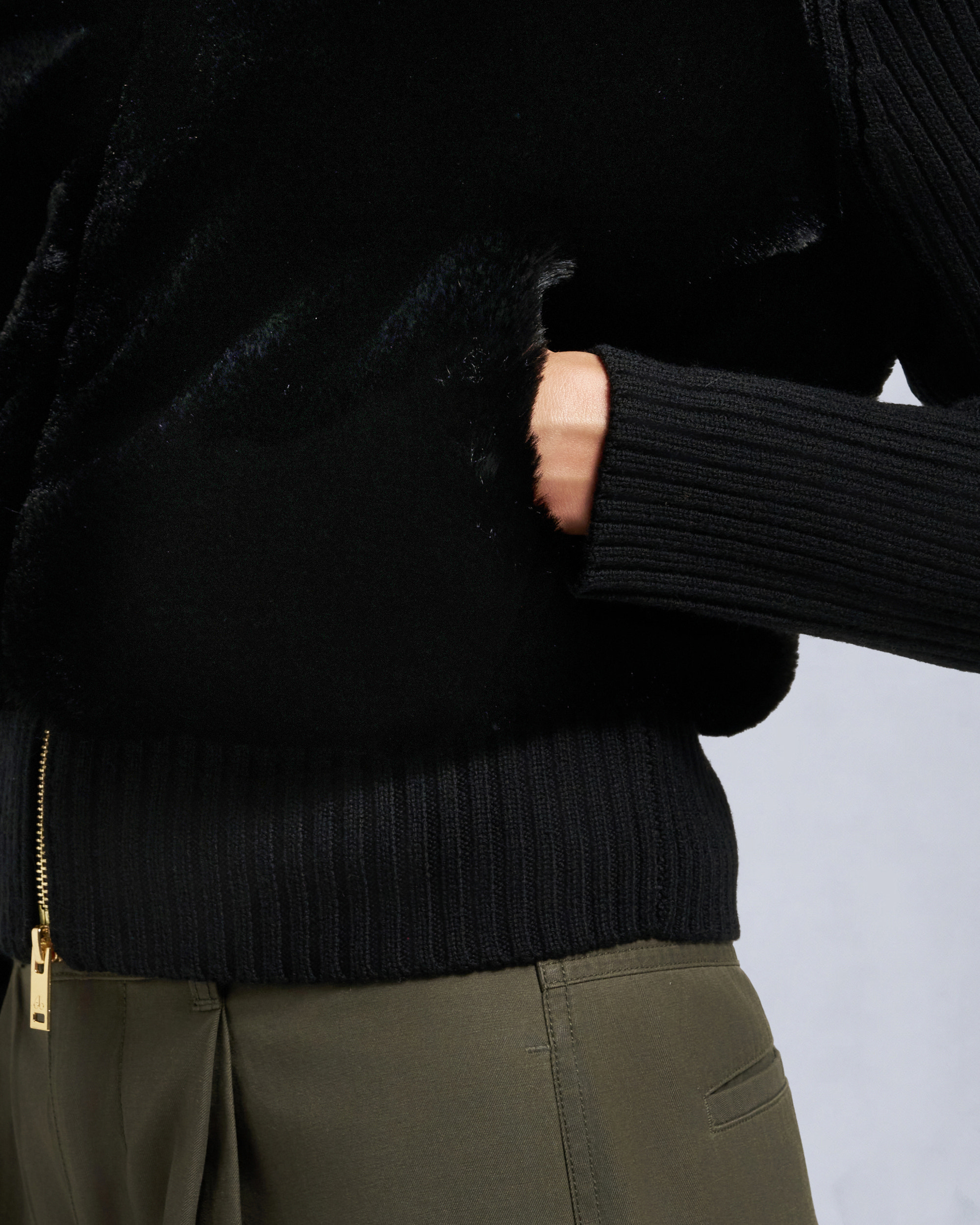 Moose Knuckles - M35LK690G - Dua Bunny Wool Blend Sweater Gold Series - WOMENS -  - Detail3