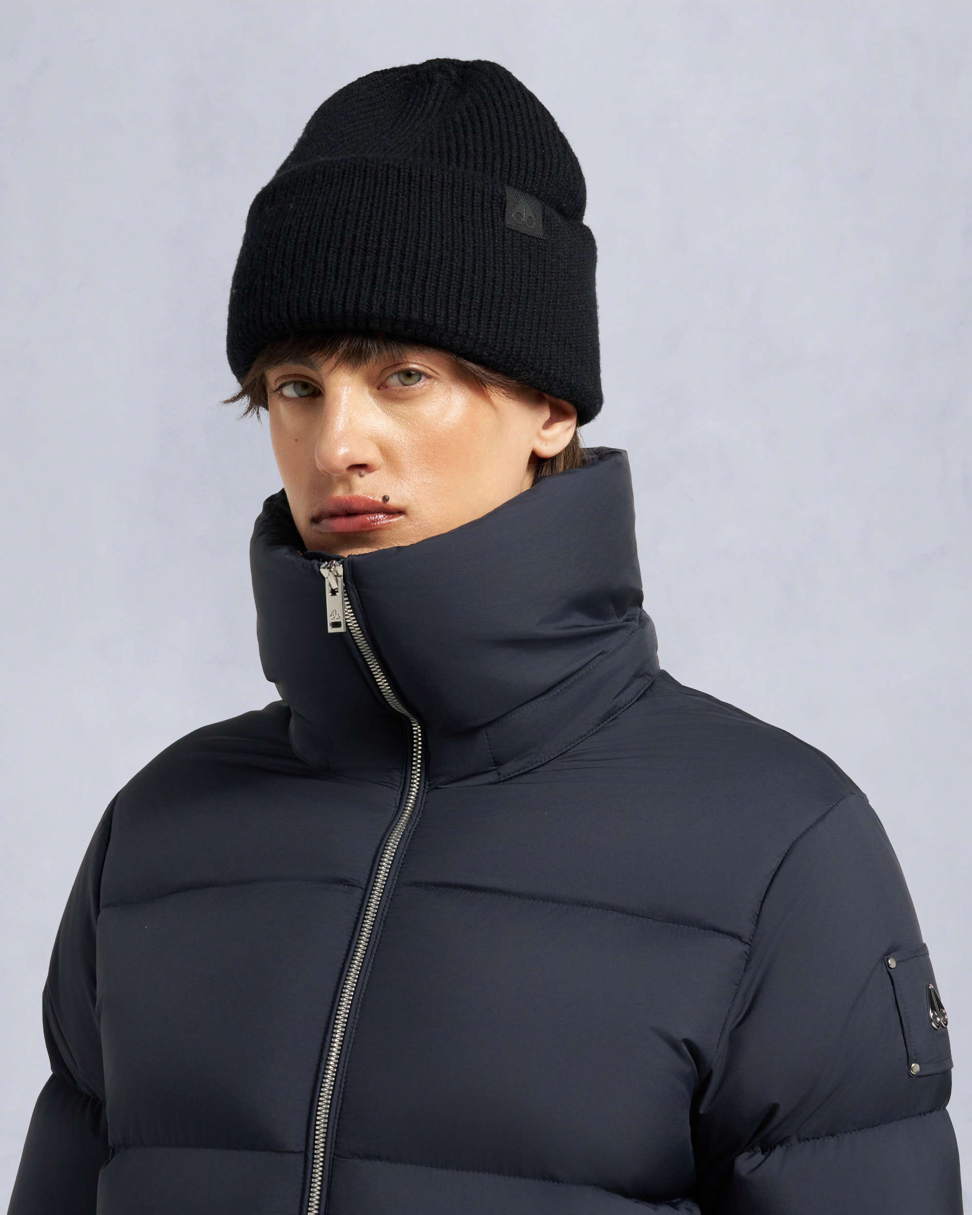 Moose Knuckles - M35LP209S - Belle Dune Long Shearling Trim Puffer - WOMENS -  - Detail3