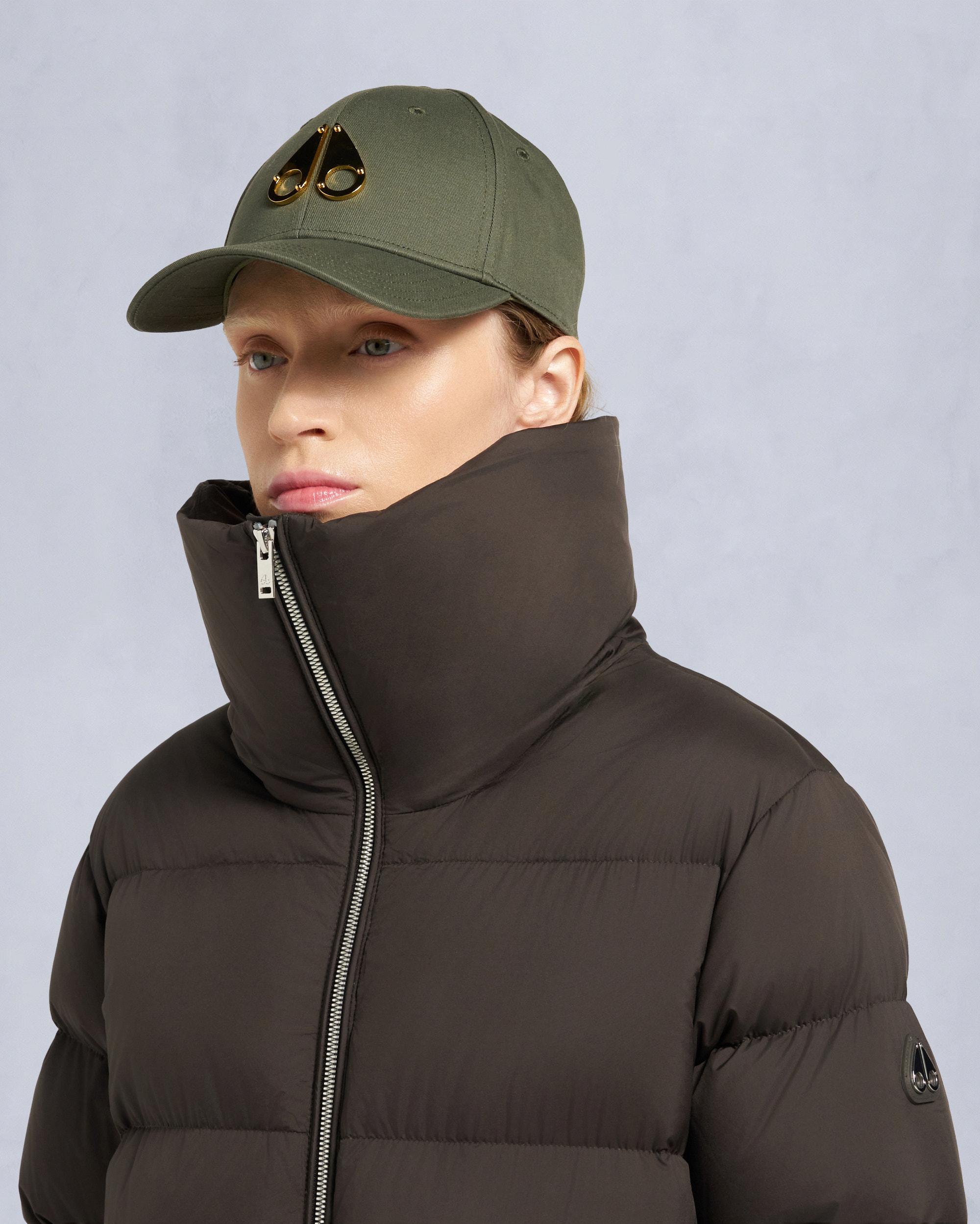 Moose Knuckles - M35LP209S - Belle Dune Long Shearling Trim Puffer - WOMENS -  - Detail3
