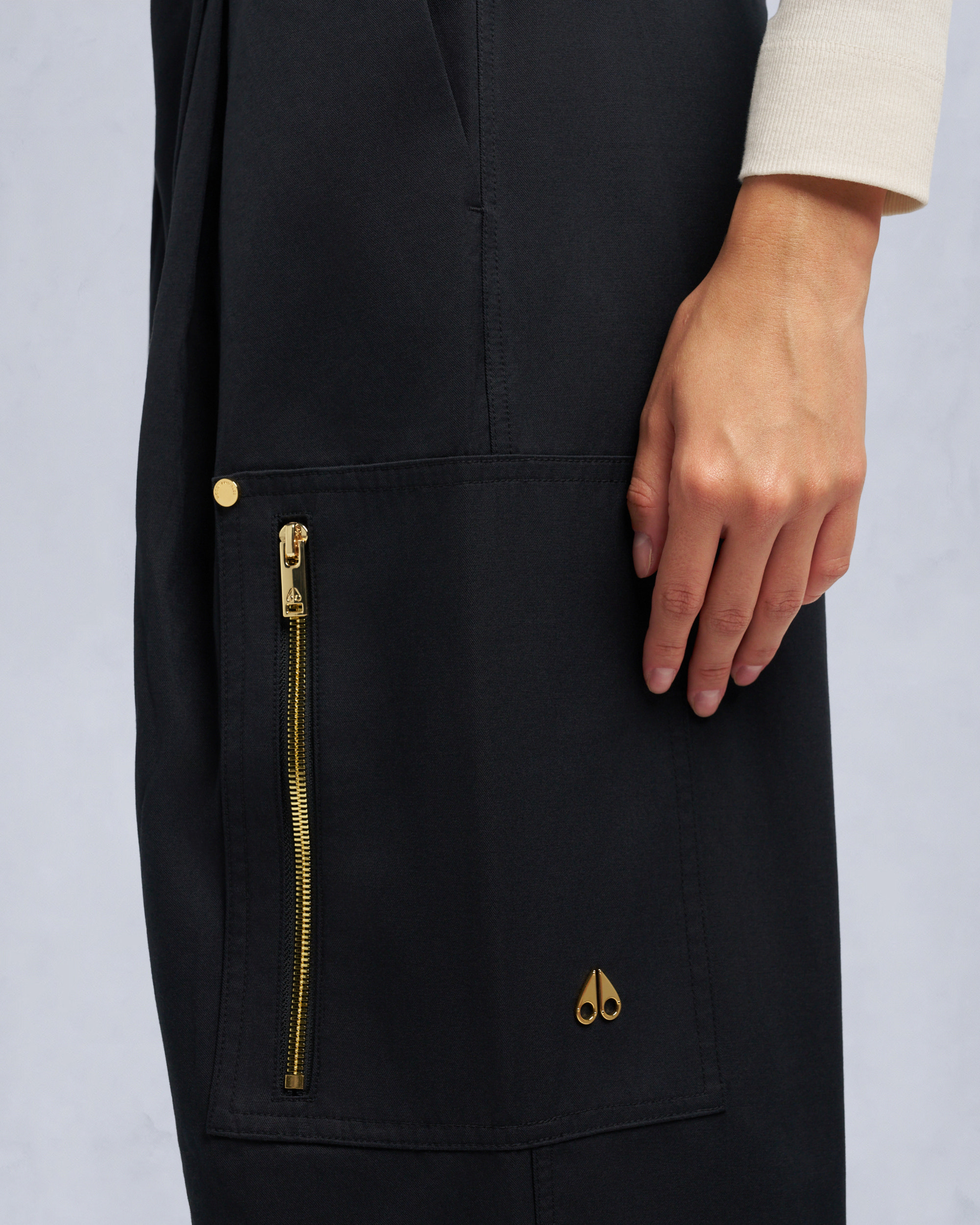 Moose Knuckles - M35LR771G - Gold Series Iona Cargo Pant - WOMENS -  - Detail3