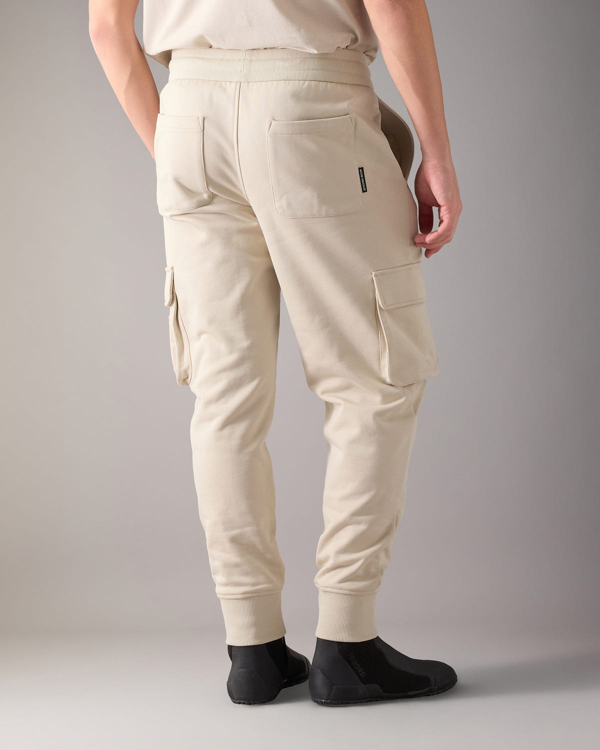 Moose Knuckles - M35MR777 - Hartsfield Cargo Joggers - MENS -  - Back