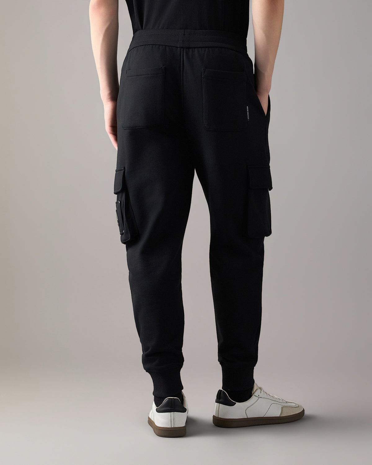 Moose Knuckles - M35MR777 - Hartsfield Cargo Joggers - MENS -  - Back