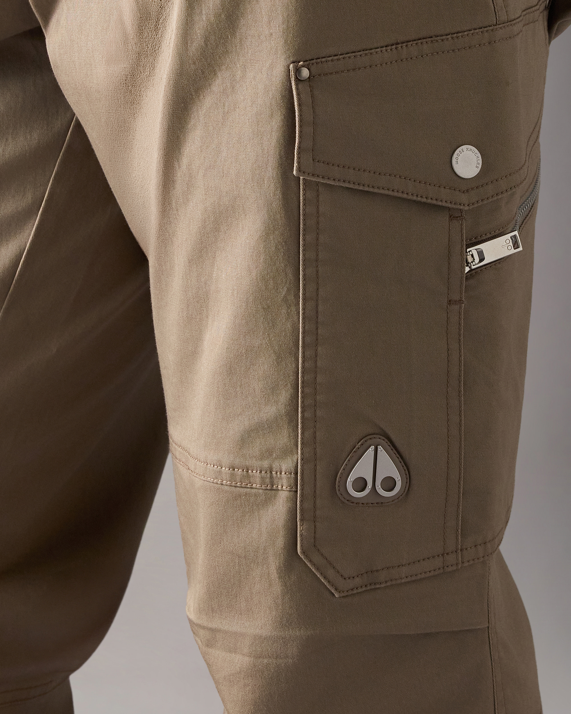 Moose Knuckles - M35MR786 - Brady Cargo Pants - MENS -  - Detail1