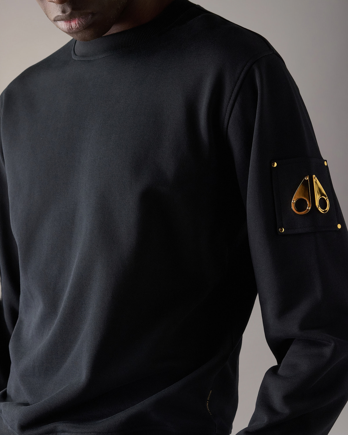 Moose Knuckles - M35MS673G - Gold Series Snyder Crew - MENS -  - Detail6