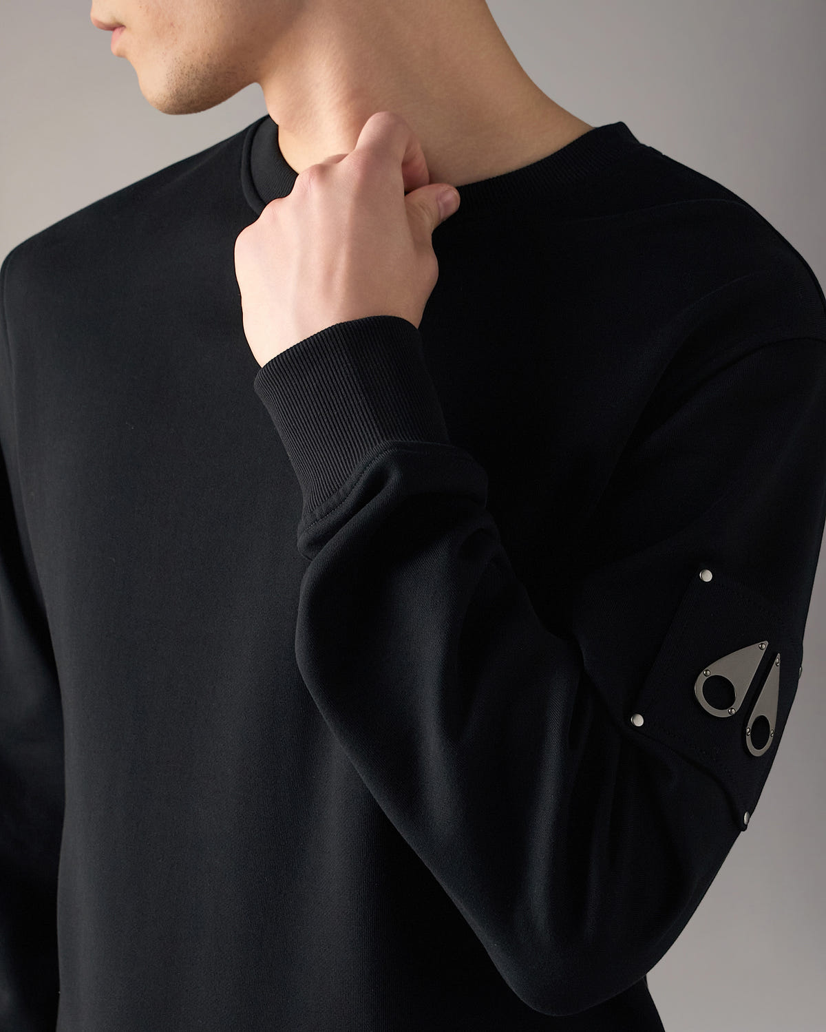 Moose Knuckles - M35MS706 - Hartsfield Crewneck Sweatshirt - MENS -  - Detail1