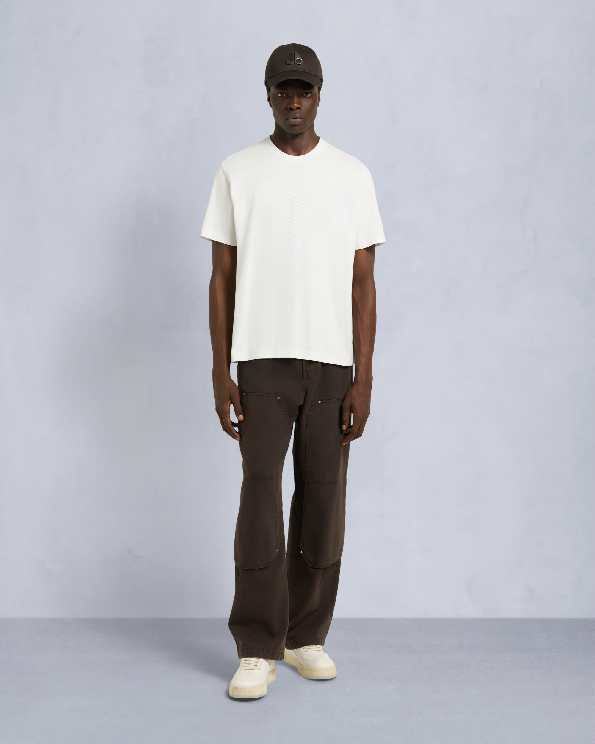 Moose Knuckles - M35MT723 - Finchley Tee - MENS -  - Front Category