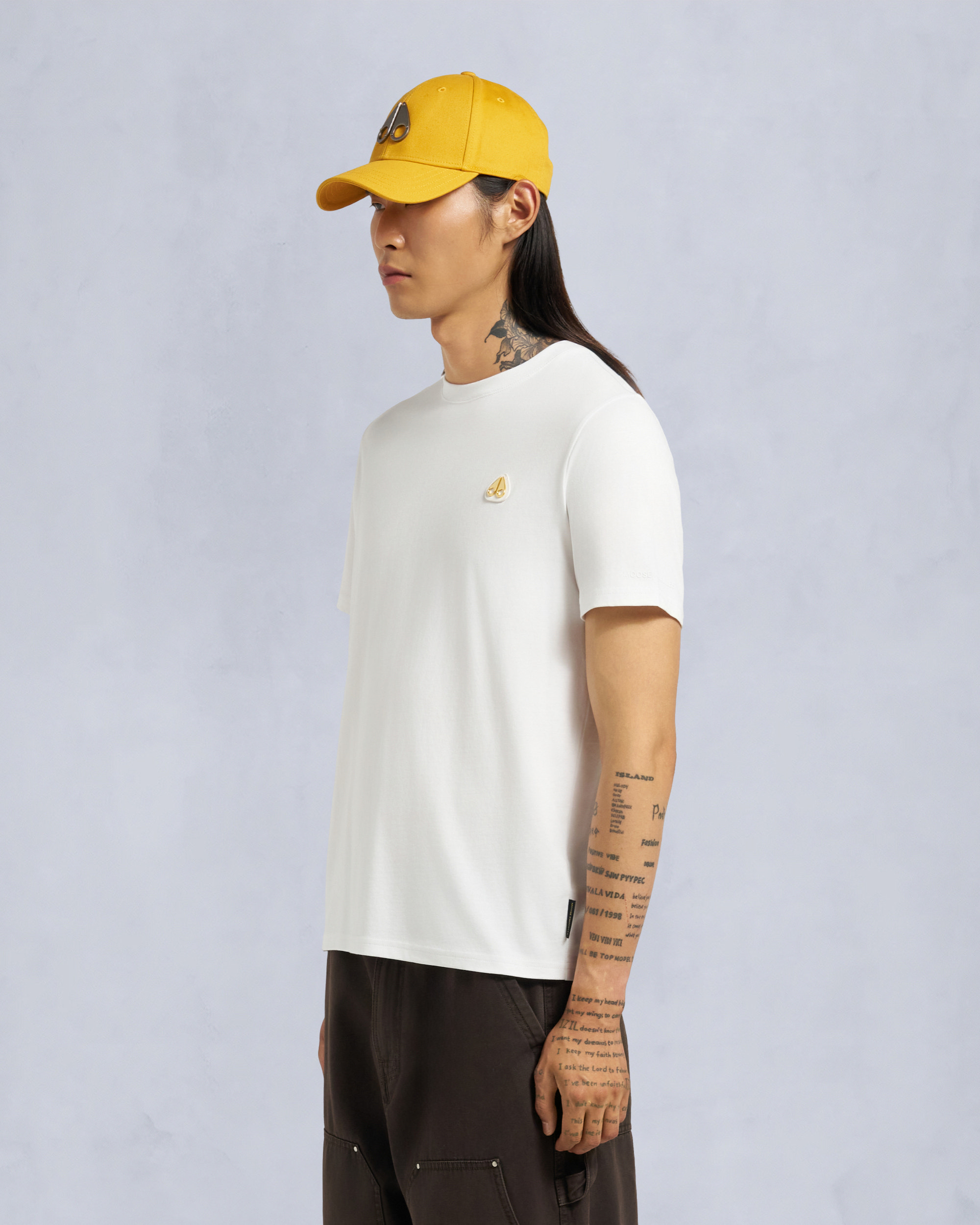 Moose Knuckles - M35MT777G - Gold Series T-shirt Crescent  - MENS -  - Front