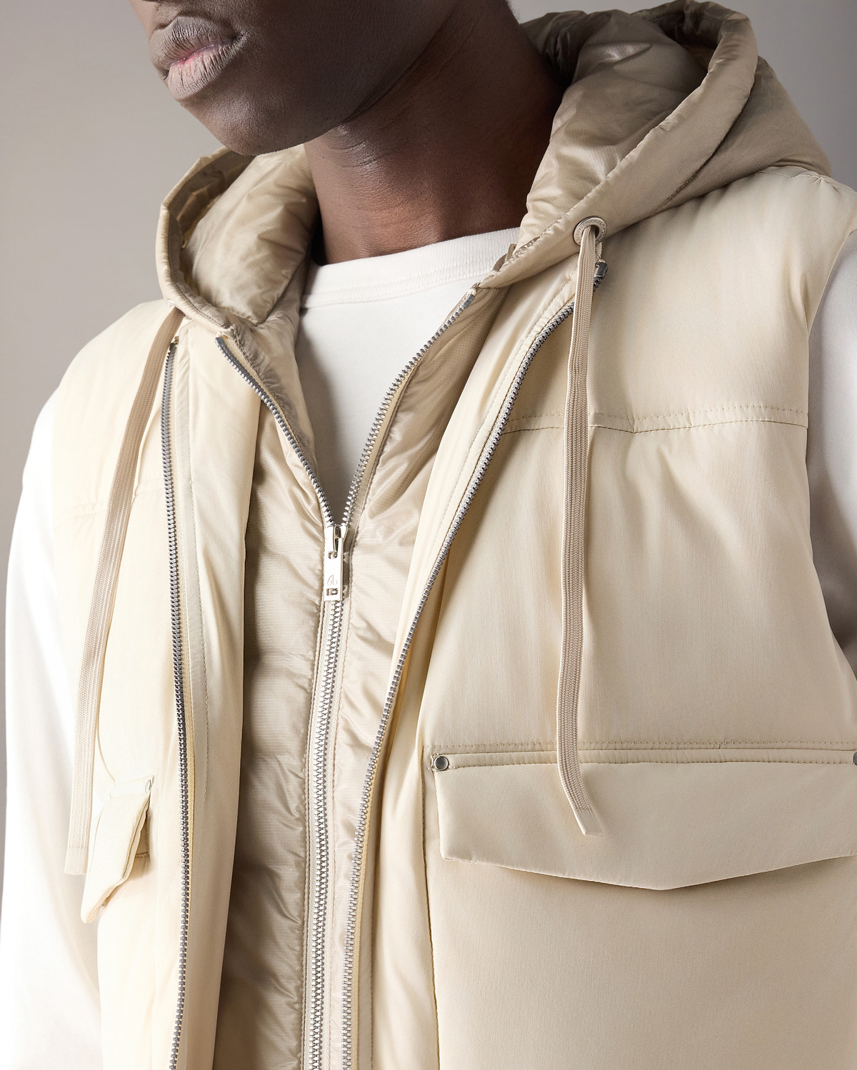 Moose Knuckles - M35MV481 - Brixton Vest - MENS -  - Detail6