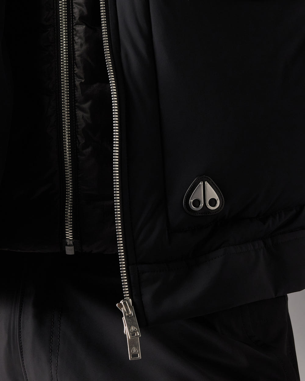 Moose Knuckles - M35MV481 - Brixton Vest - MENS -  - Detail6