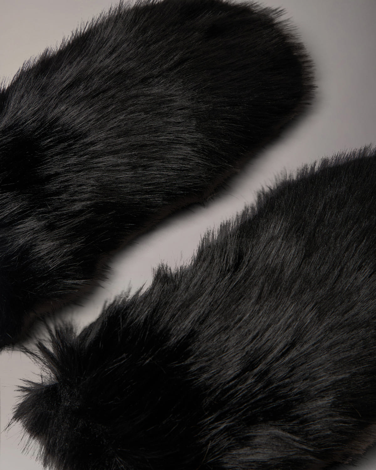 Moose Knuckles - M36LA510W - Bunny Boxing Gloves - ACCESSORIES -  - Detail1