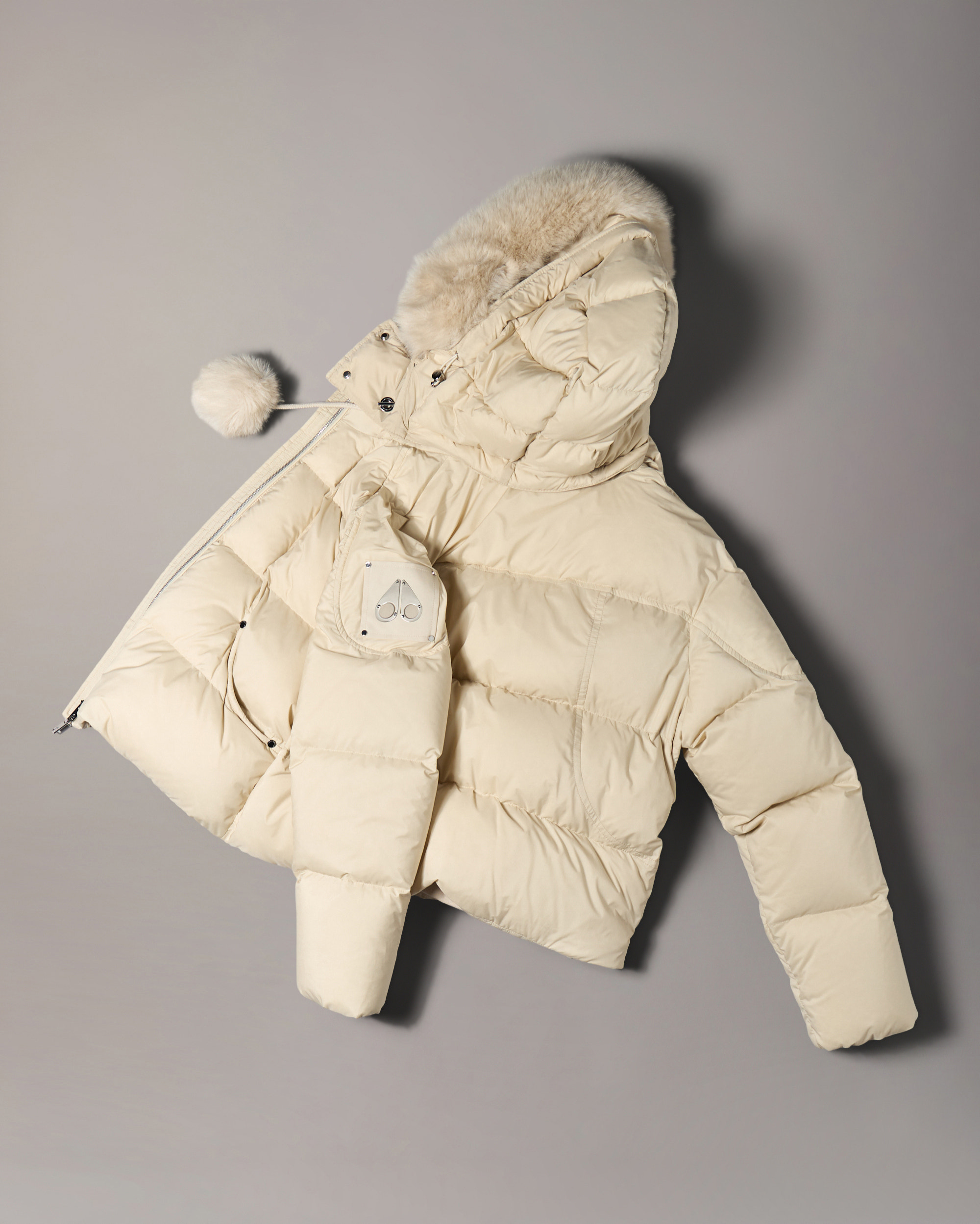 Moose Knuckles - M36LB006W - Everest Hooded Down Puffer - WOMENS -  - Detail10