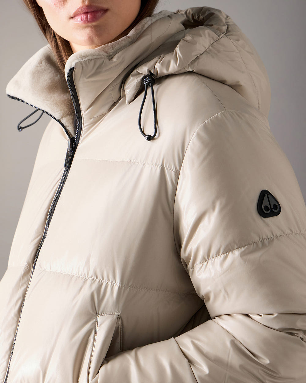 Moose Knuckles - M36LJ110 - Queens Reversible Down Puffer - WOMENS -  - Detail1
