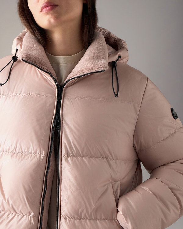 Moose Knuckles - M36LJ110 - Queens Reversible Down Puffer - WOMENS -  - Detail1
