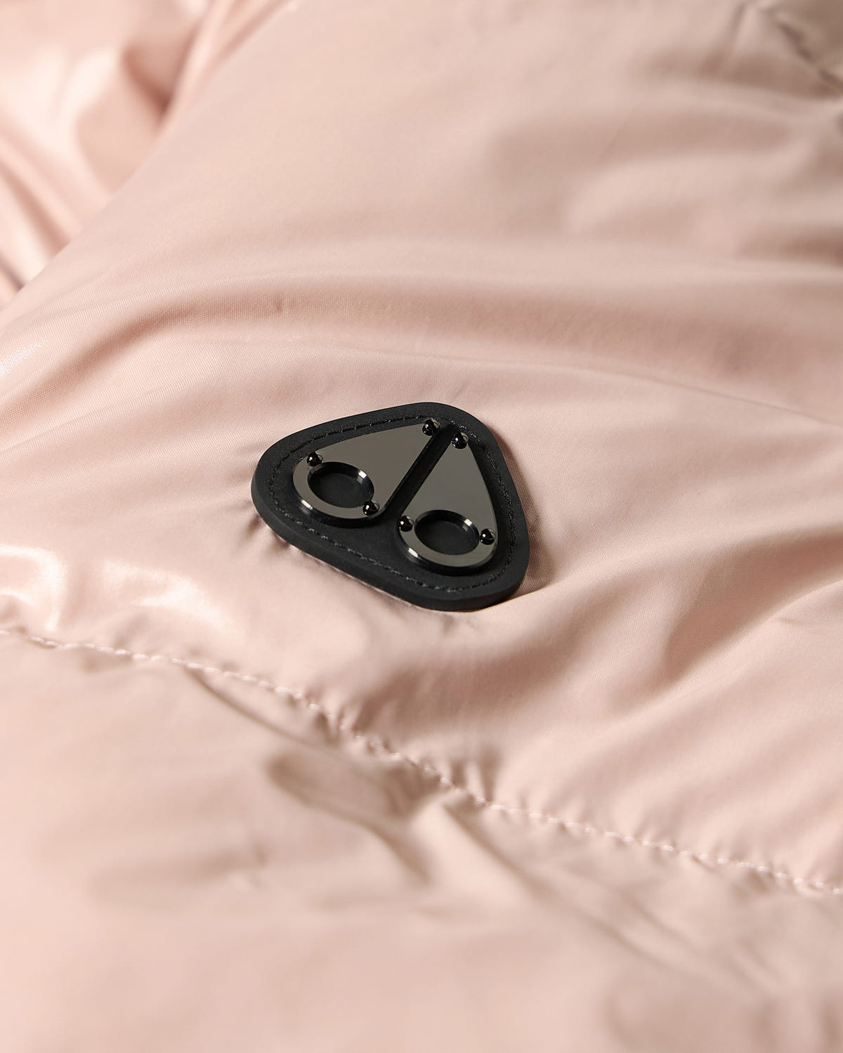 Moose Knuckles - M36LJ110 - Queens Reversible Down Puffer - WOMENS -  - Detail2