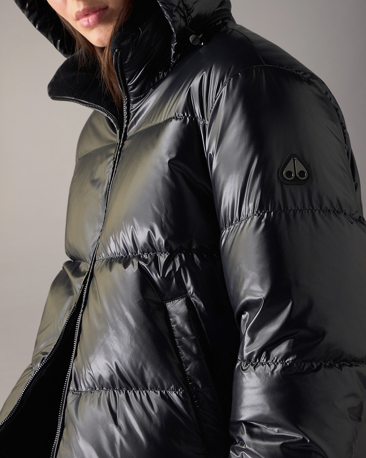 Moose Knuckles - M36LJ110 - Queens Reversible Down Puffer - WOMENS -  - Detail1