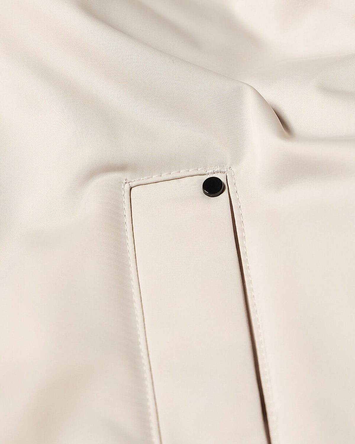 Moose Knuckles - M36LJ176 - Drift Satin Bomber Jacket - WOMENS -  - Detail3