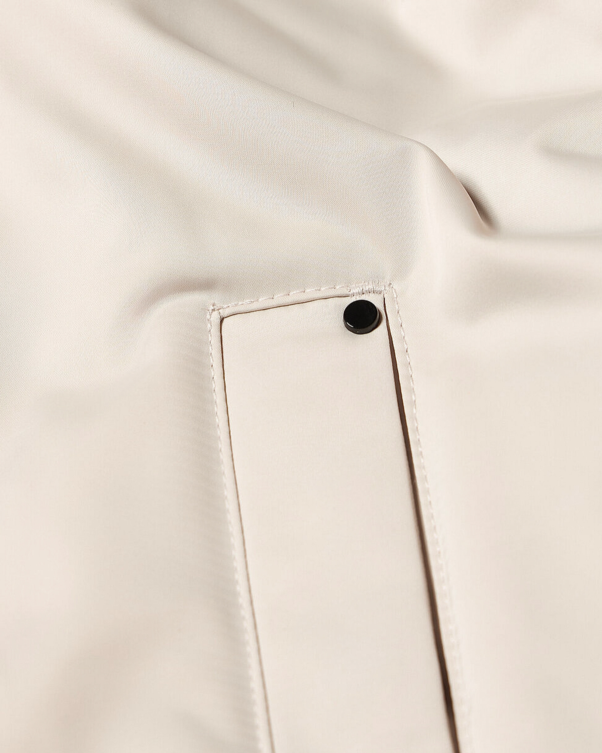 Moose Knuckles - M36LJ176 - Drift Satin Bomber Jacket - WOMENS -  - Detail3