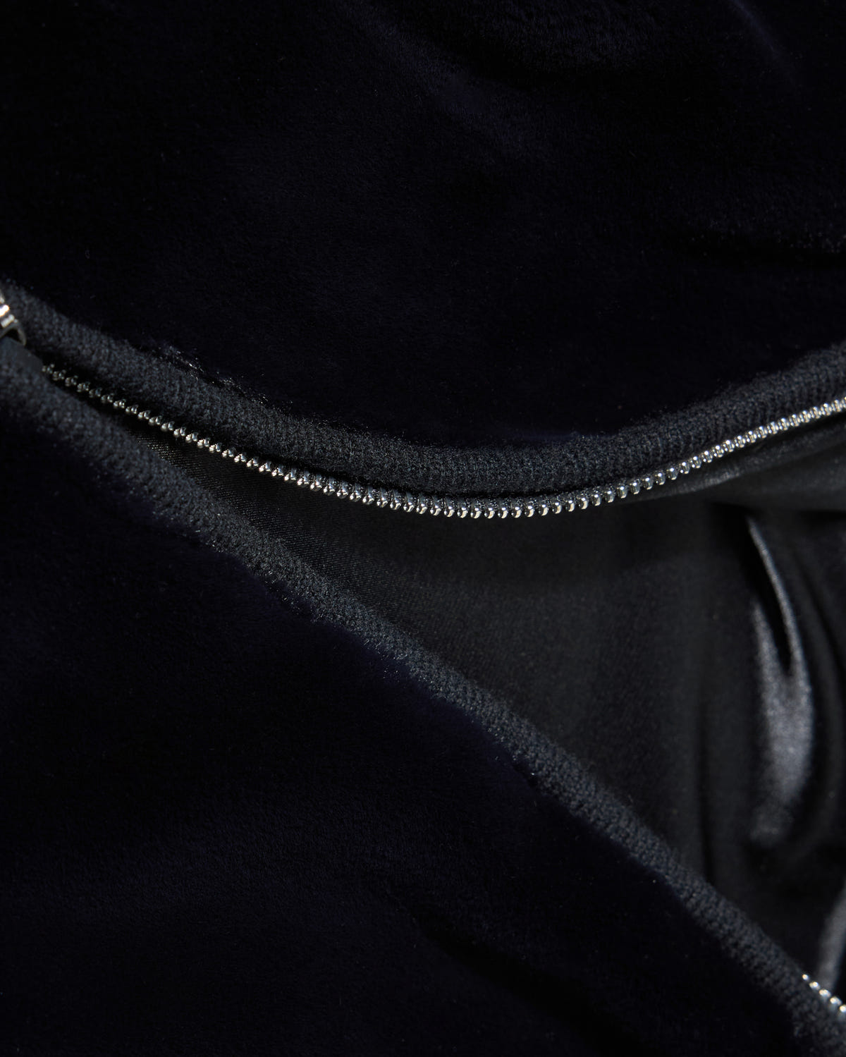 Moose Knuckles - M36LK692 - Junction Hooded Hybrid Sweater - WOMENS -  - Detail3