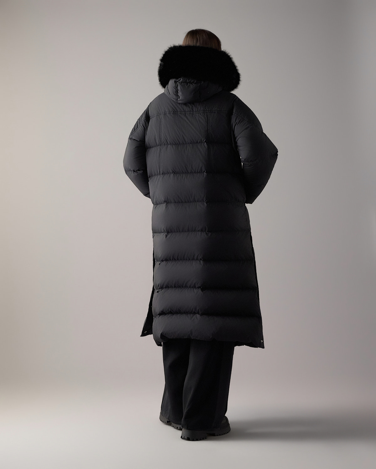 Moose Knuckles - M36LP201W - W EVEREST LONG PUFFER - WOMENS -  - Back
