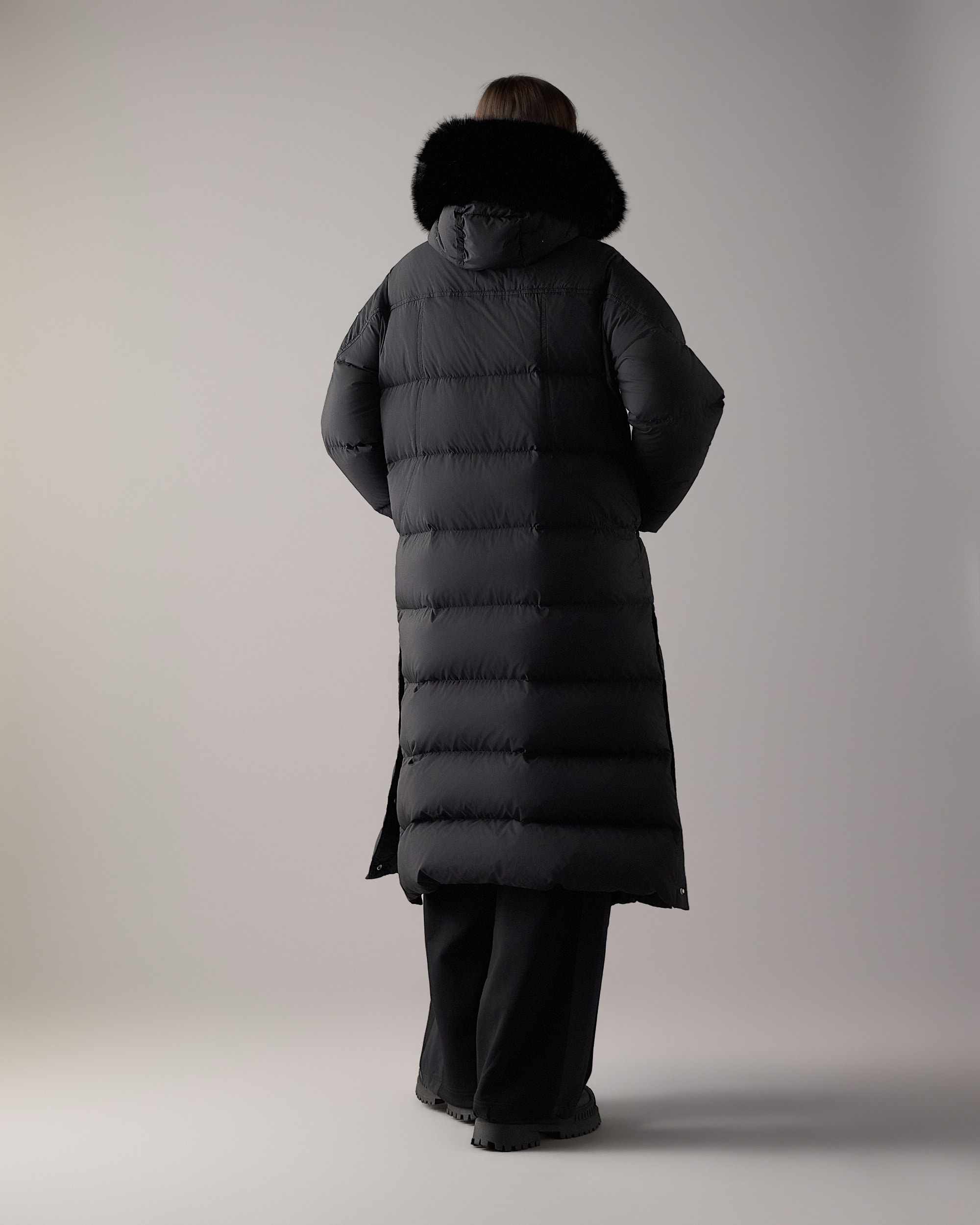 Moose Knuckles - M36LP201W - W EVEREST LONG PUFFER - WOMENS -  - Back