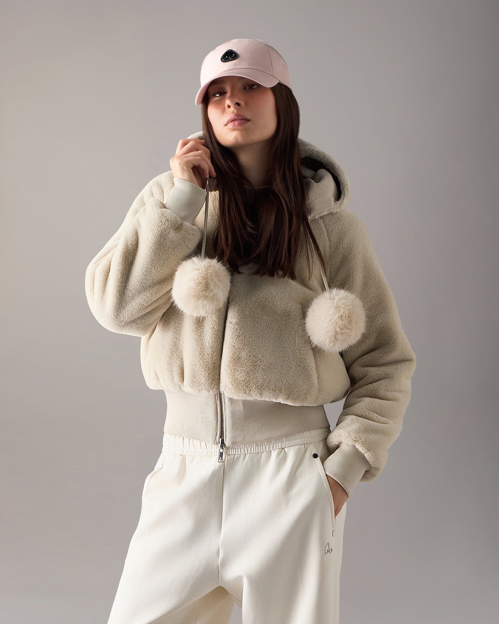 Oro Bunny Reversible Hoodie | Women | Moose Knuckles