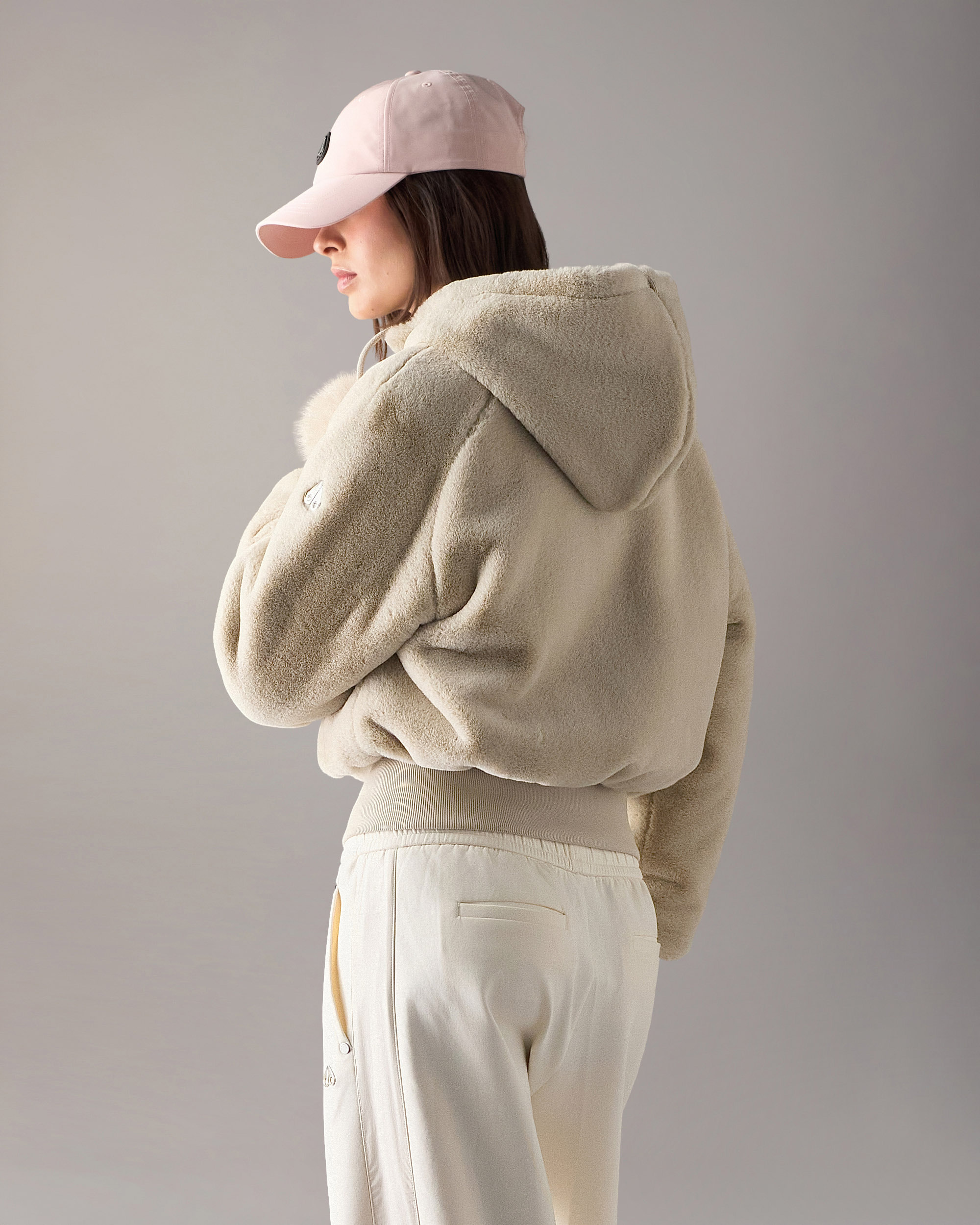 Moose Knuckles - M36LS611 - Gold Series Oro Bunny Reversible Hoodie - WOMENS -  - Detail8