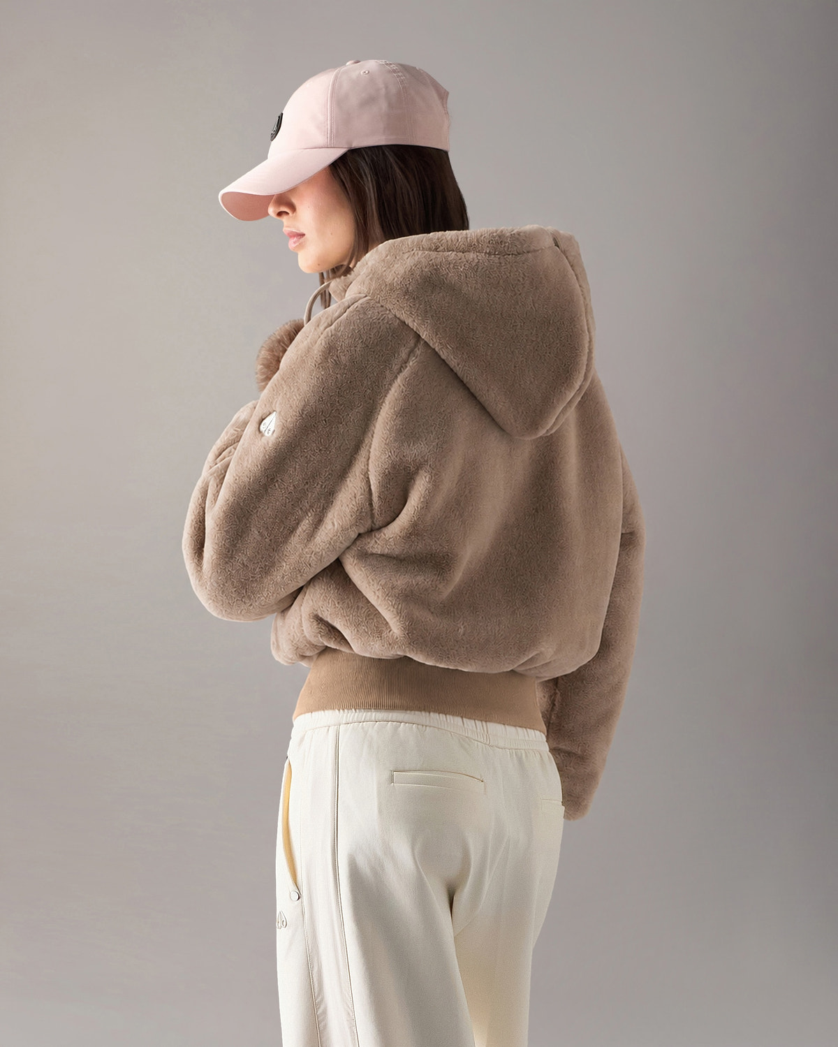 Moose Knuckles Womens Oro Bunny Reversible Hoodie  M36LS611 Detail8