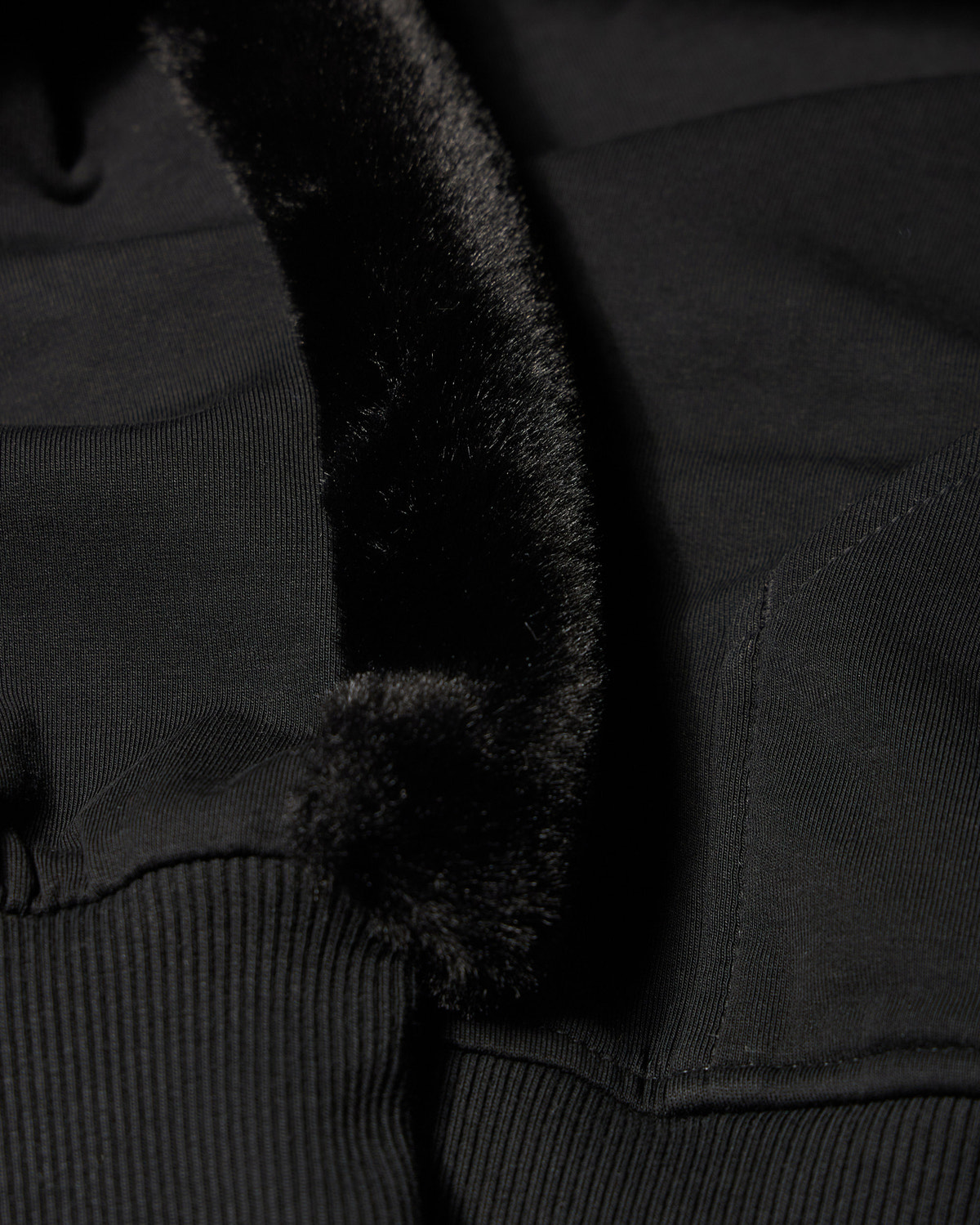 Moose Knuckles Womens MIX MEDIA BUNNY HOODIE  M36LS621 Detail3