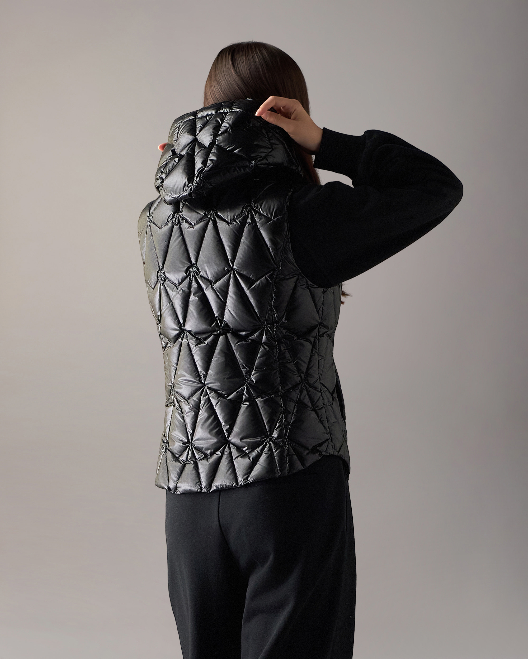 Moose Knuckles - M36LV454 - Iceberg Quilt Down Vest - WOMENS -  - Back
