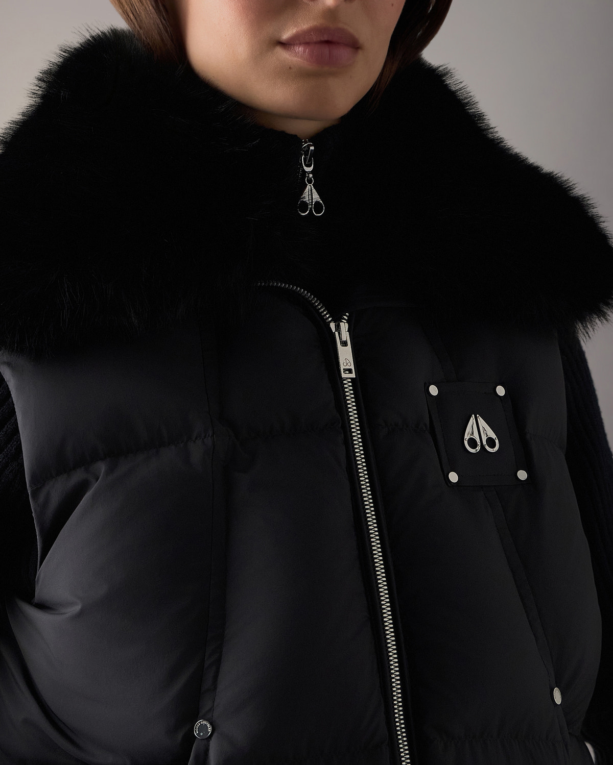 Moose Knuckles - M36LV461W - Everest Down Puffer Vest - WOMENS -  - Detail1