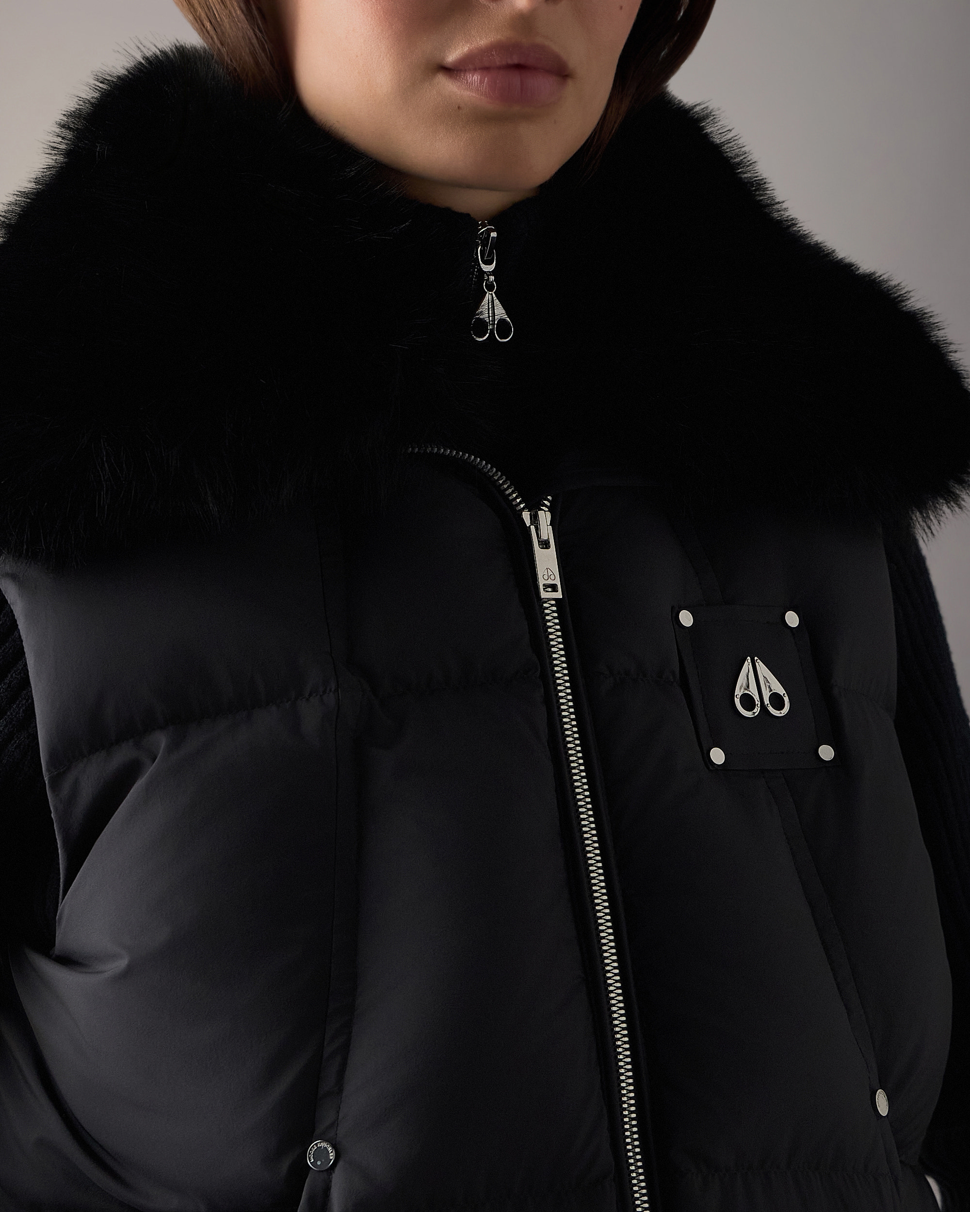 Moose Knuckles - M36LV461W - Everest Down Puffer Vest - WOMENS -  - Detail1