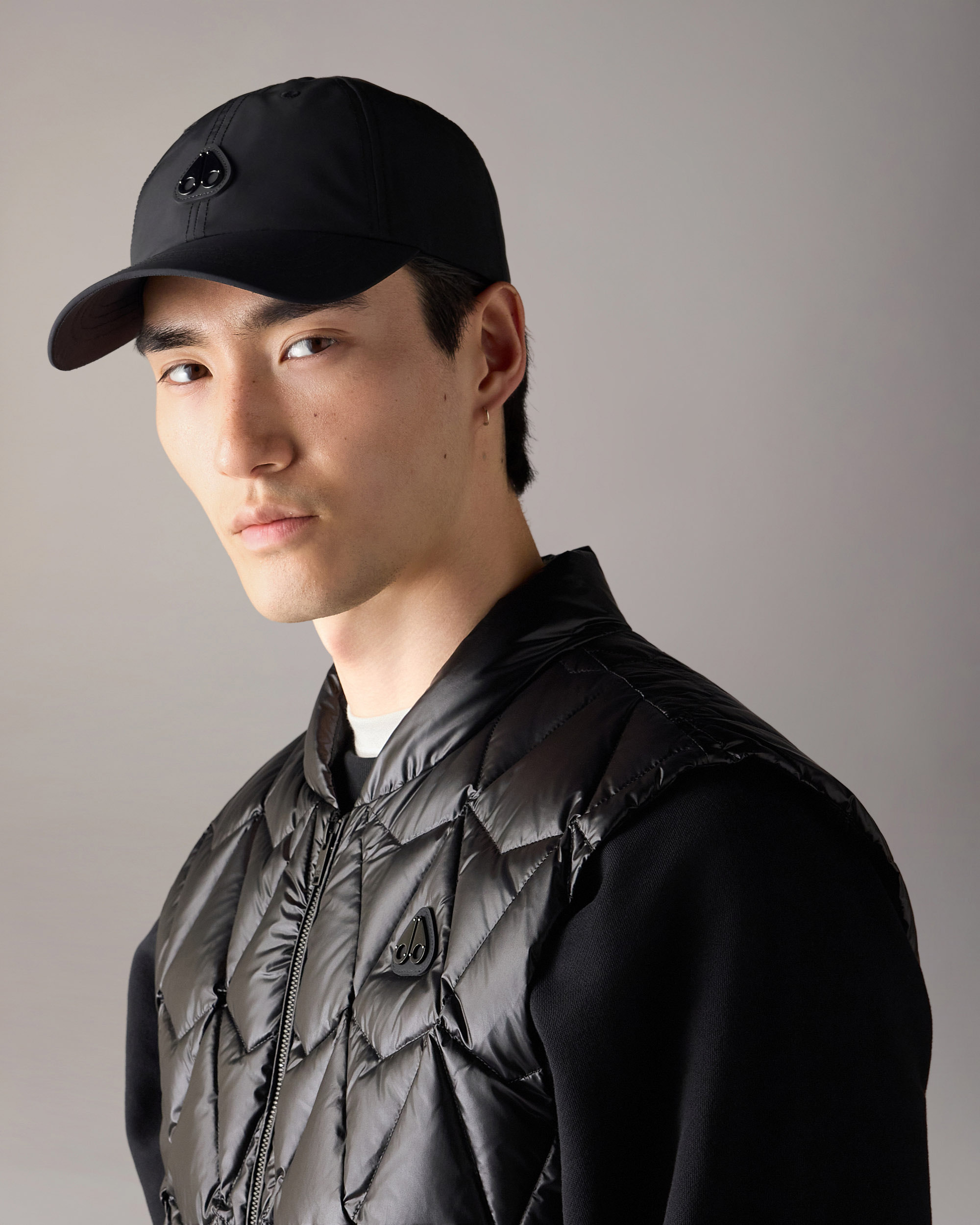 Moose Knuckles Accessories Vick Baseball Cap  M36MA519 Front Category