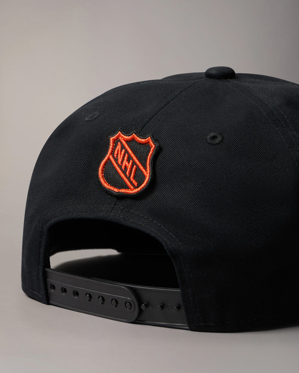 Moose Knuckles - M36MA546NC - NHL x Moose Knuckles Canadiens Baseball Cap - ACCESSORIES -  - Detail1