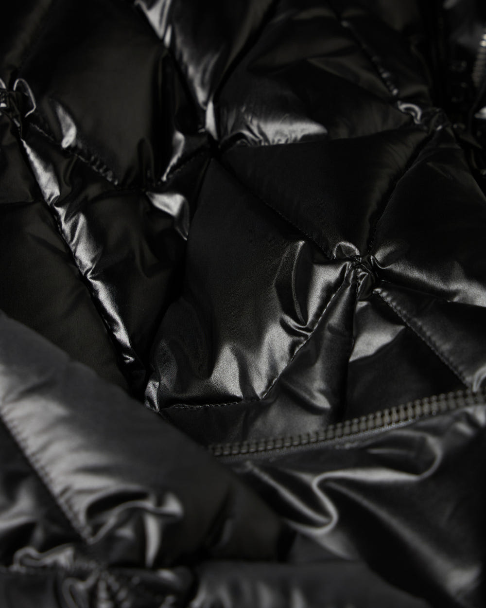 Moose Knuckles - M36MJ152 - Lightweight Iceberg Quilt Down Jacket - MENS -  - Detail3
