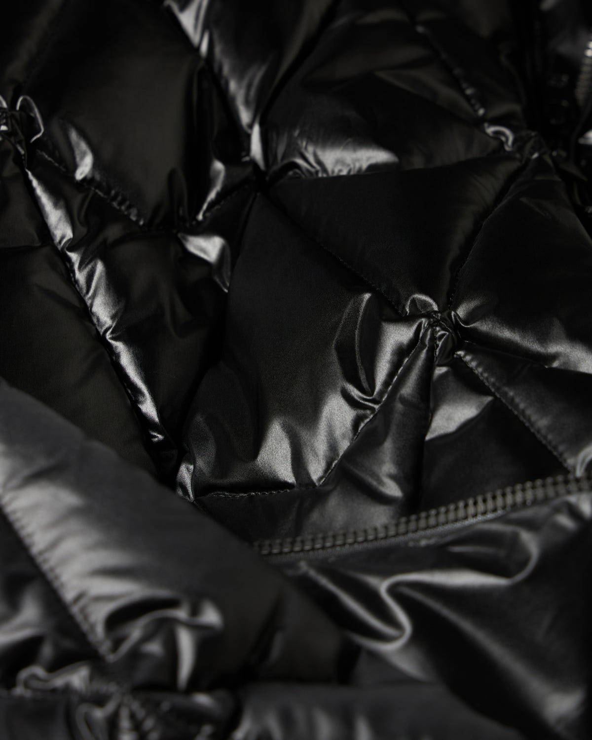 Moose Knuckles - M36MJ152 - Lightweight Iceberg Quilt Down Jacket - MENS -  - Detail3