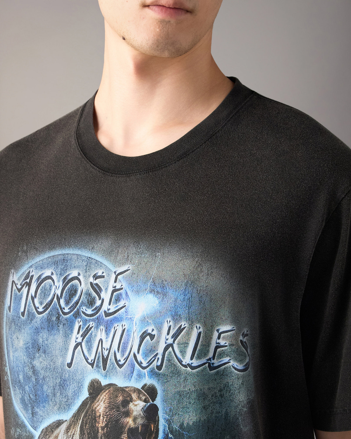 Moose Knuckles - M36MT713 - Into The Wild T-Shirt - MENS -  - Detail1